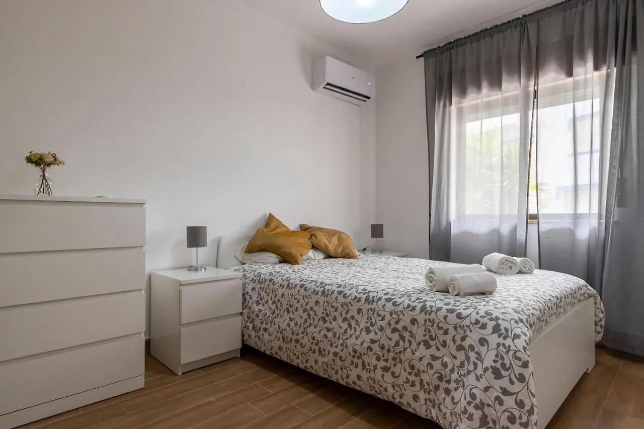 Relaxing Beach Paradise Apartment Carvoeiro  Carvoeiro (Lagoa)